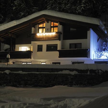 Haus Fischer Pettneu am Arlberg Dış mekan fotoğraf