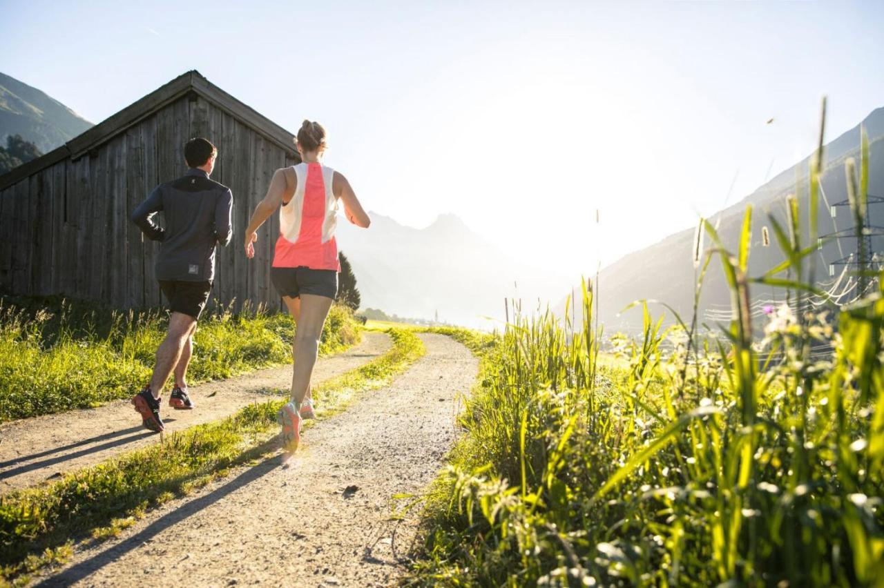 Haus Fischer Pettneu am Arlberg Dış mekan fotoğraf